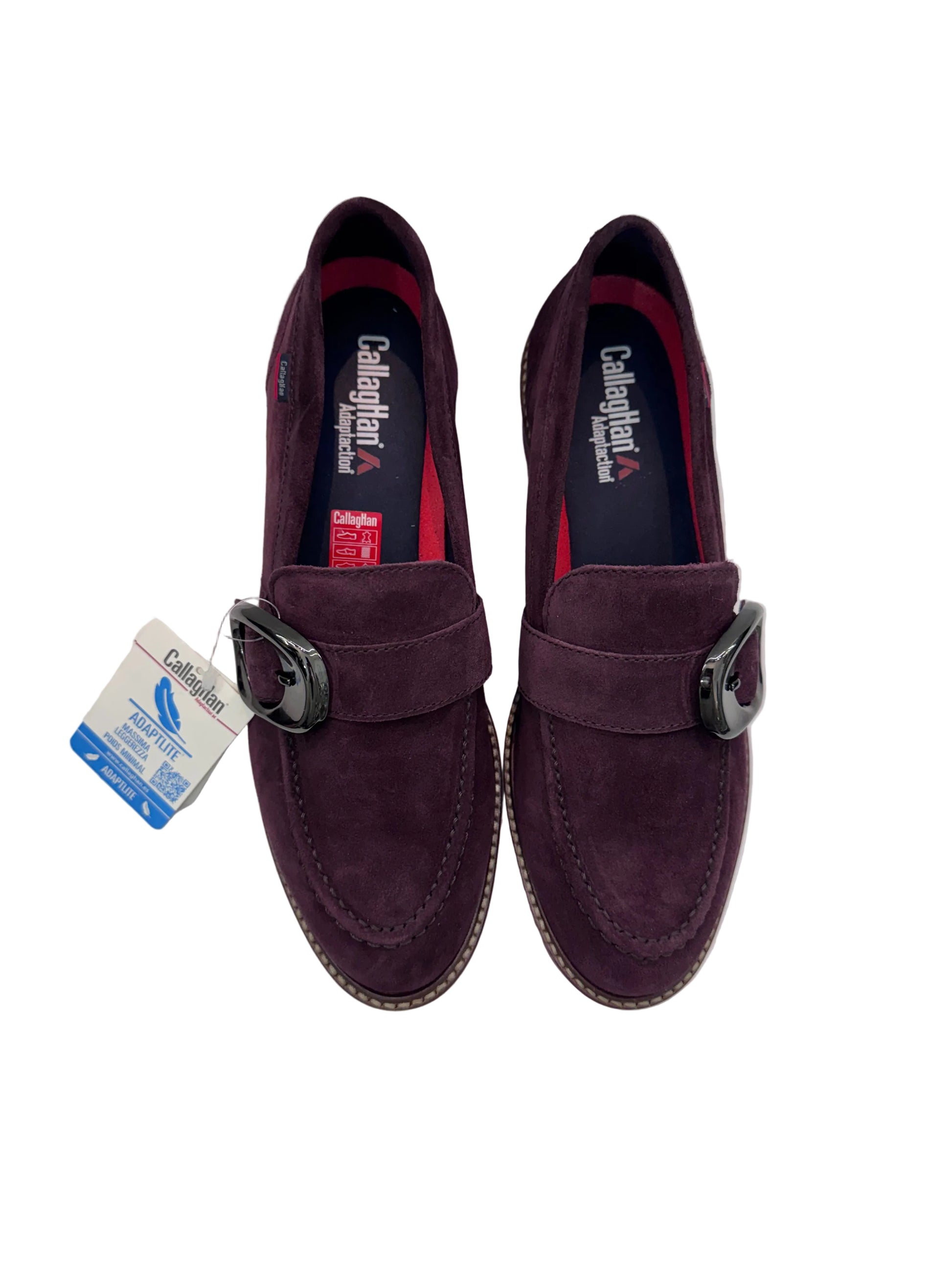 Scarpa in camoscio con fibbia laterale