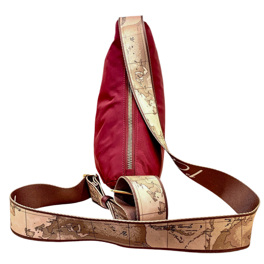 NYLON METAVERSE TRACOLLA A MEZZALUNA GRANDE LAMPONE - La Maga Circe