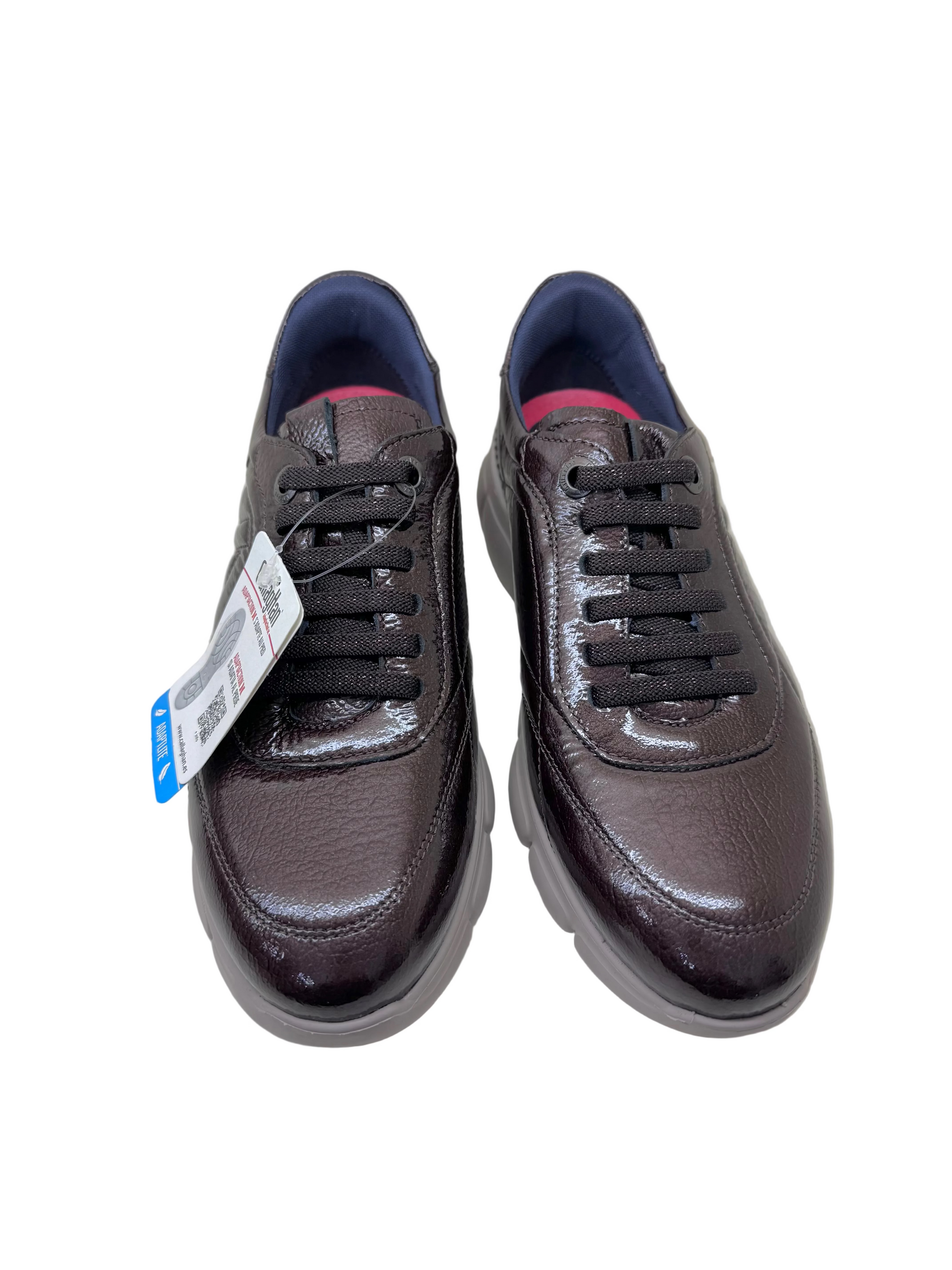 Scarpa pelle lucida allacciata