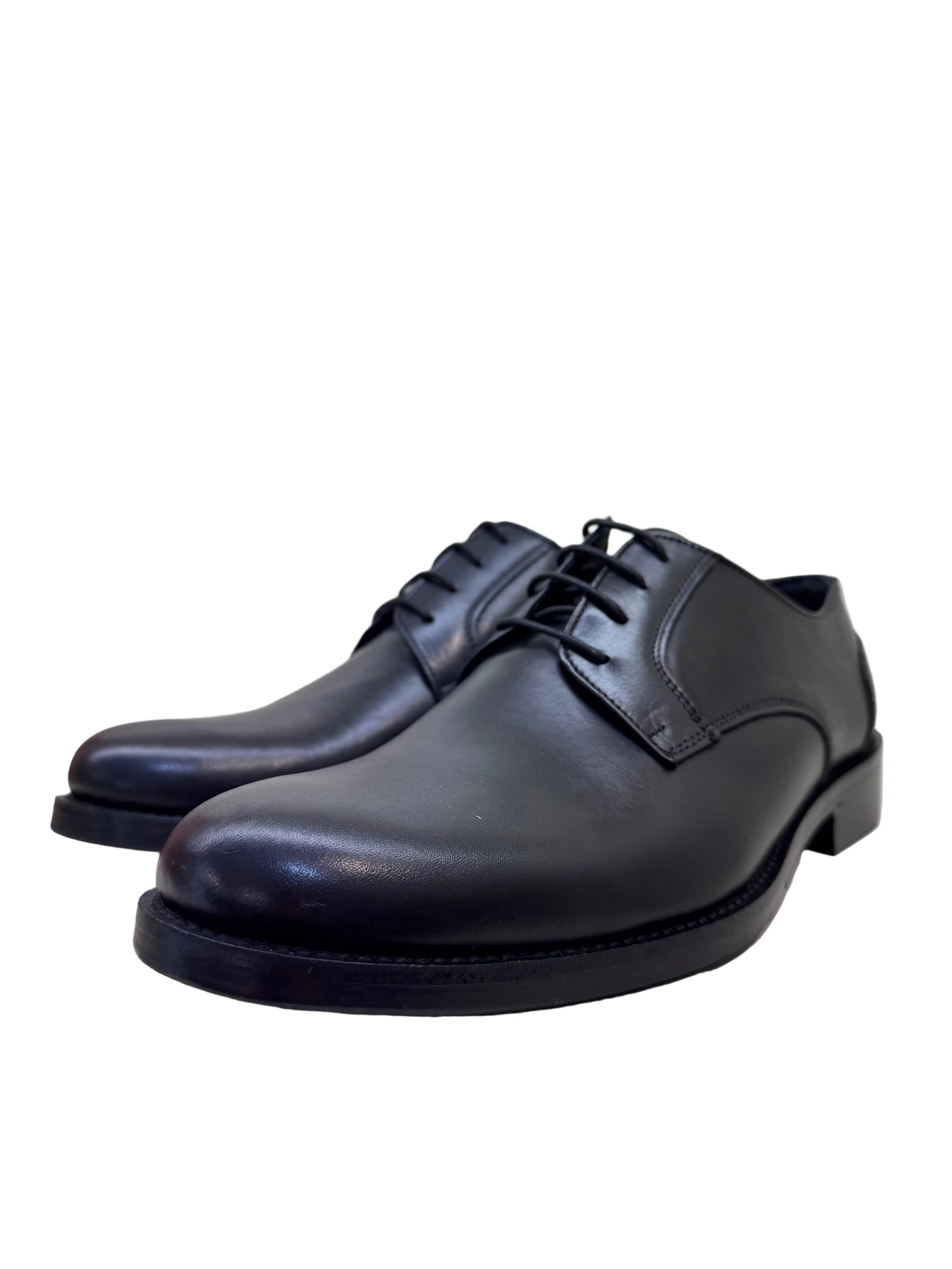 OXFORD IN PELLE NERA